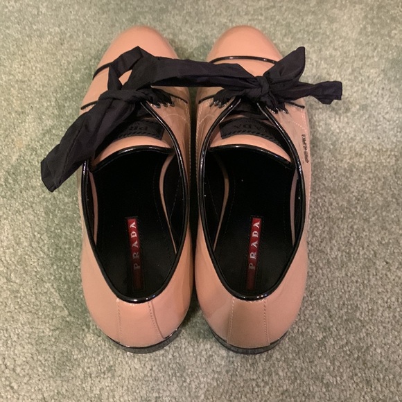 Prada Shoes! Discontinued! - Picture 4 of 8